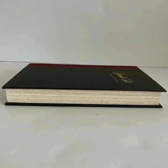 Danielle Steel Vanished - Picture 11 of 12